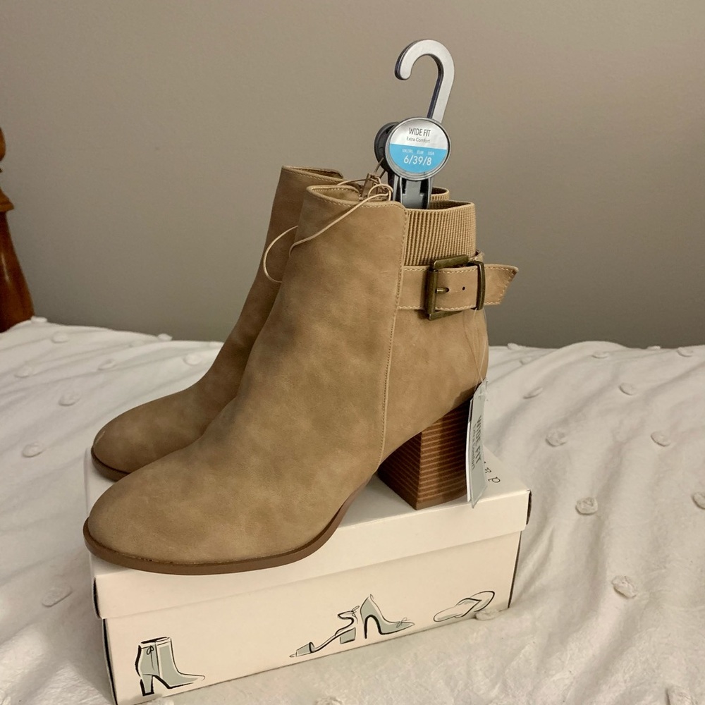 Primark Heeled Booties 8 Wide